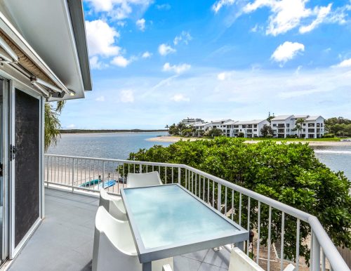 13/8 Munna Crescent, Noosaville