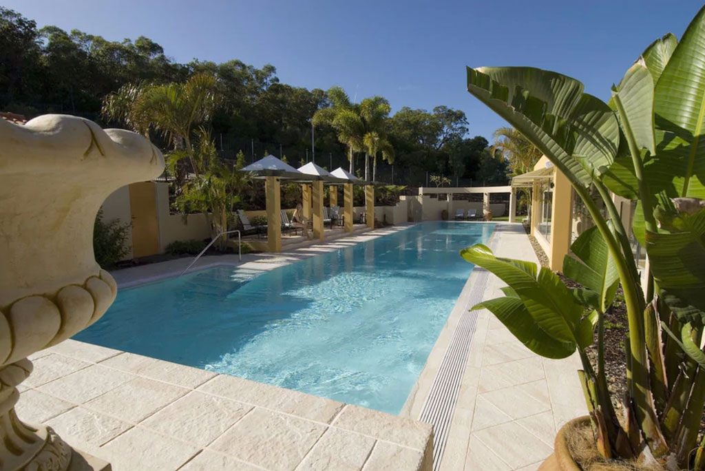 noosa springs accommodation