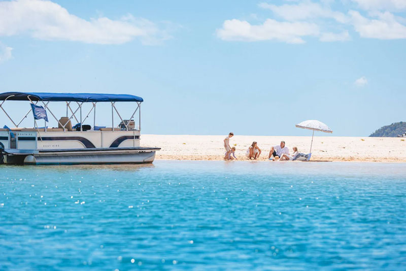 explore noosa river with Terrace Marina Noosa 